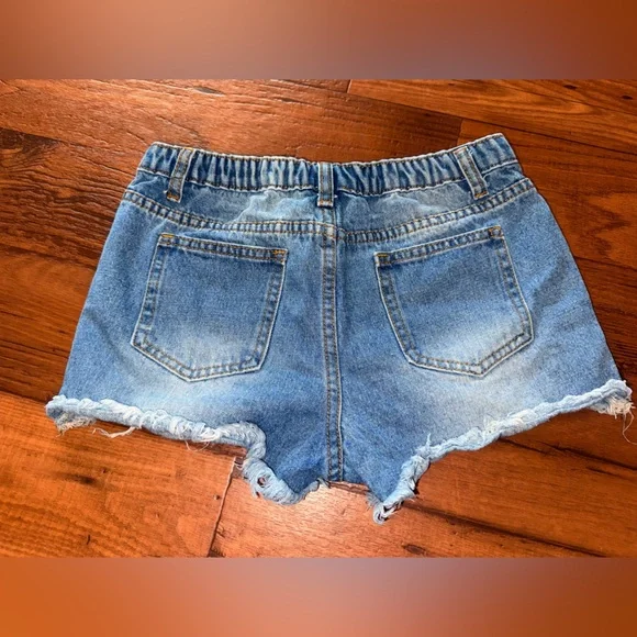Excellent Condition Hayden Girls Distressed Sequin Denim Shorts size: 13/14 - Picture 10 of 11